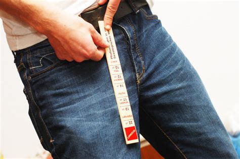 When it comes to exact numbers, we're looking at 2.8 to 3.9 inches as the average flaccid length, with the average penis being 4.7 to 6.3 inches in length. As for average erect circumference, that ...